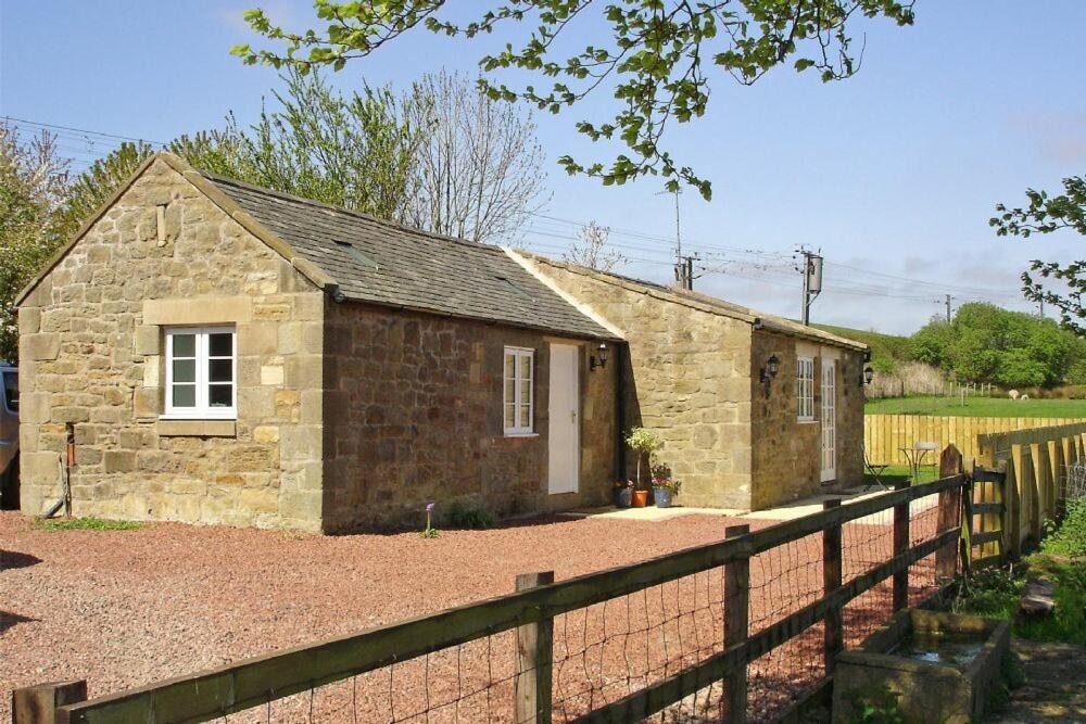 Plumtree Cottage Алнмут Екстериор снимка